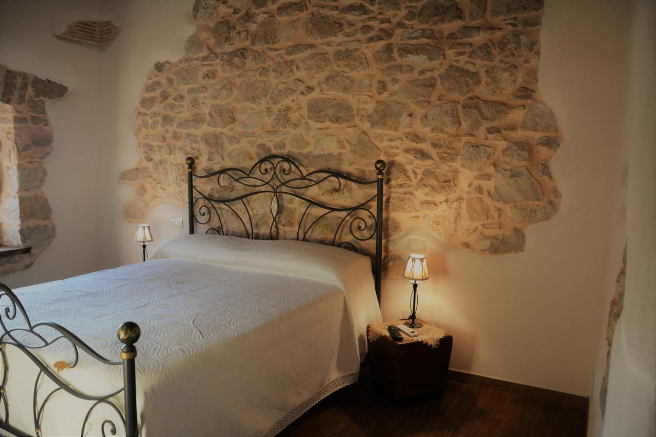 B&B Le Fate Sonnino Exterior photo