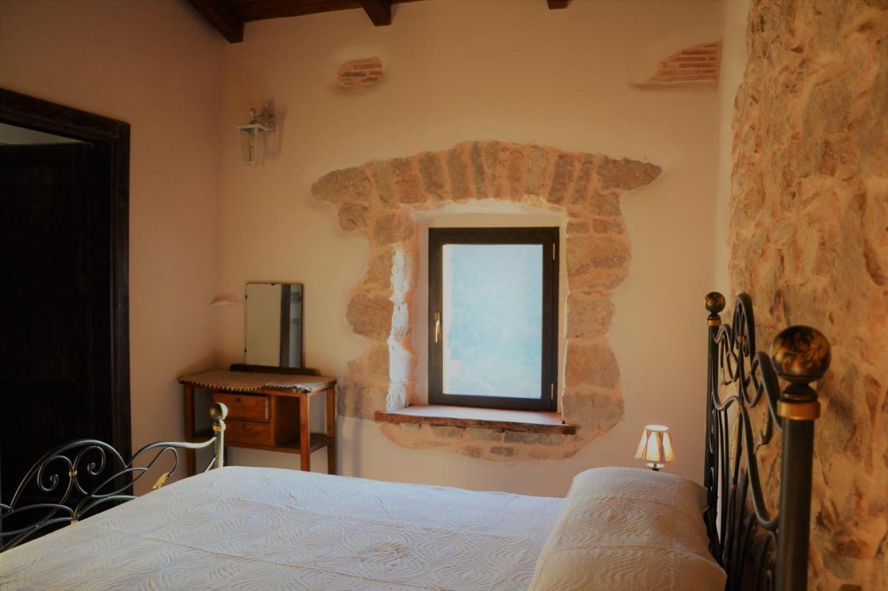 B&B Le Fate Sonnino Exterior photo