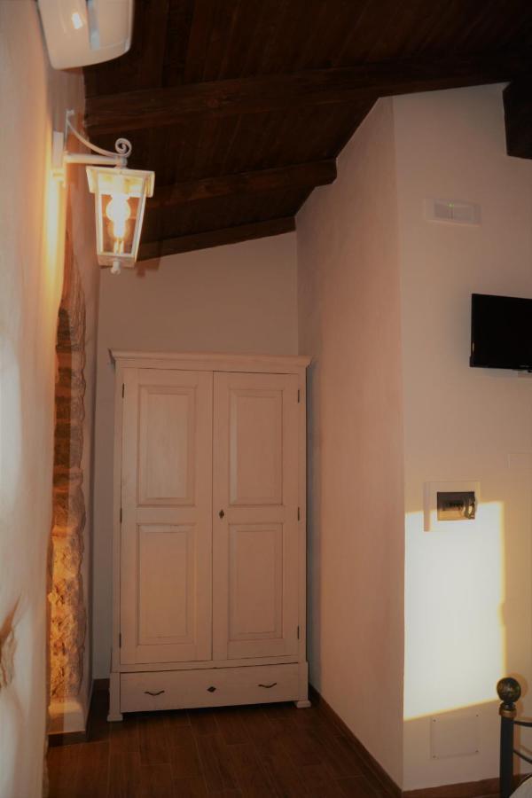 B&B Le Fate Sonnino Exterior photo